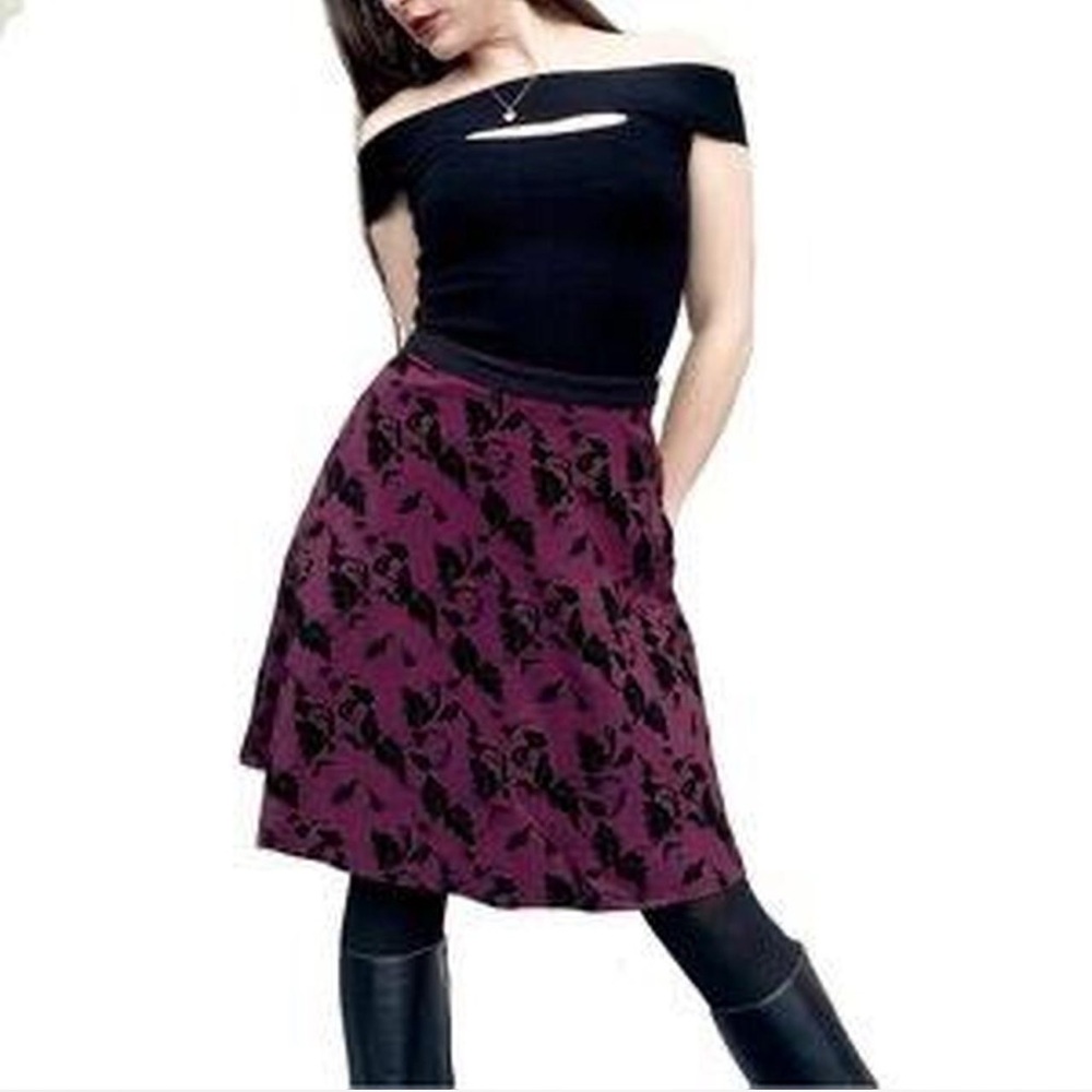 Carmen Marc Valvo Purple Floral A-Line Skirt